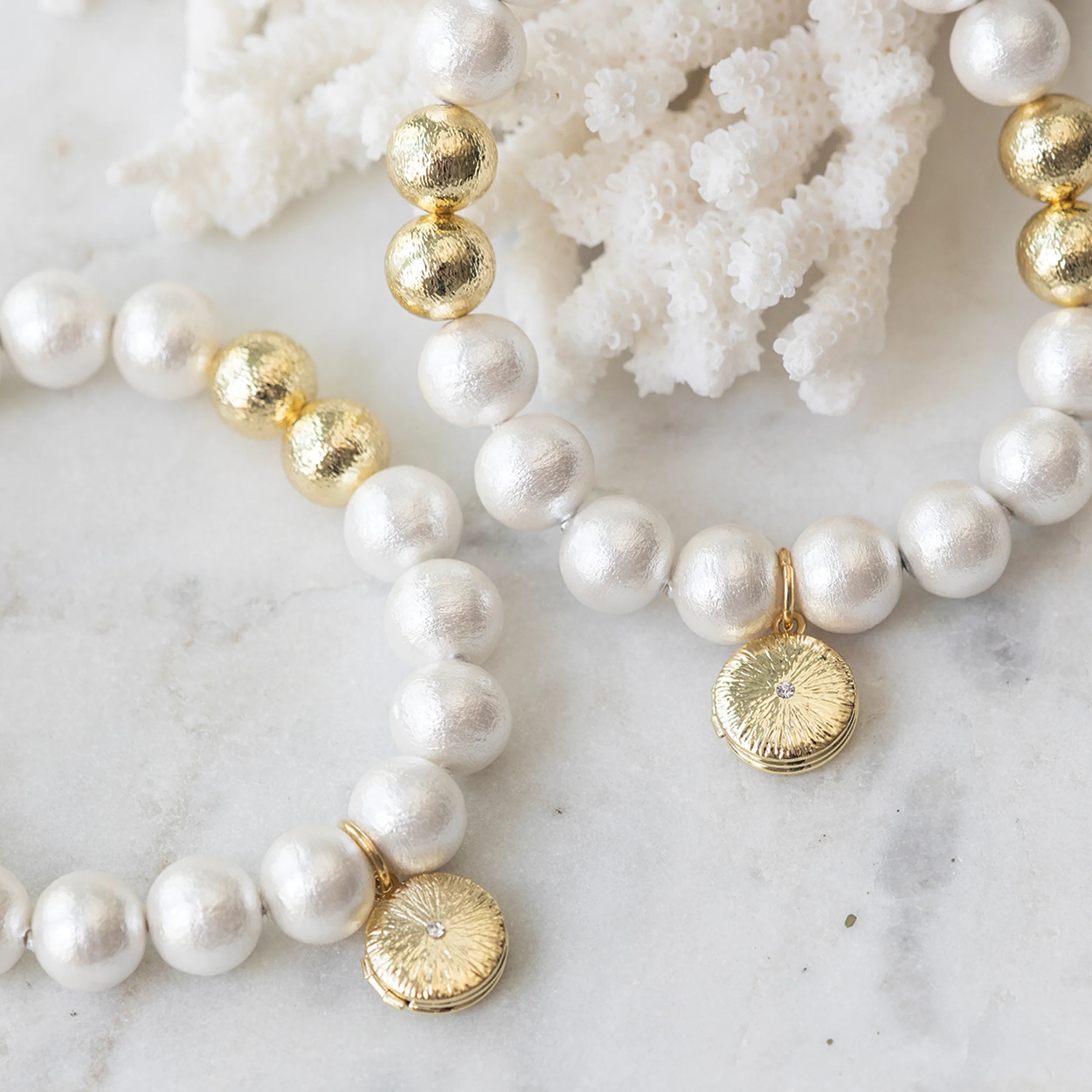 Alexa's Angels Cotton Pearl Prayer Box Bracelet - Image 2