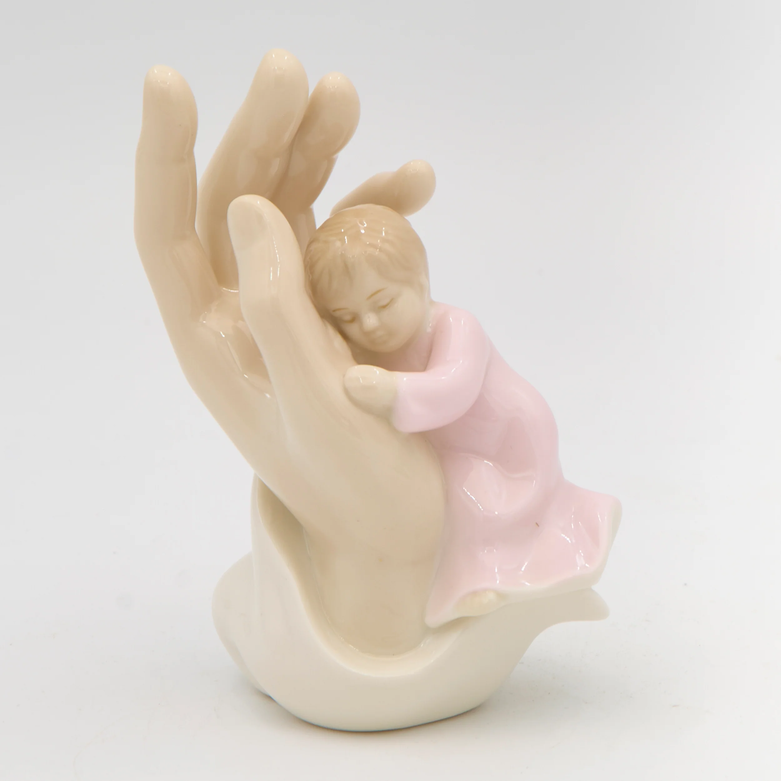 Safe in His Hands Figure - Valencia Collection - Image 4